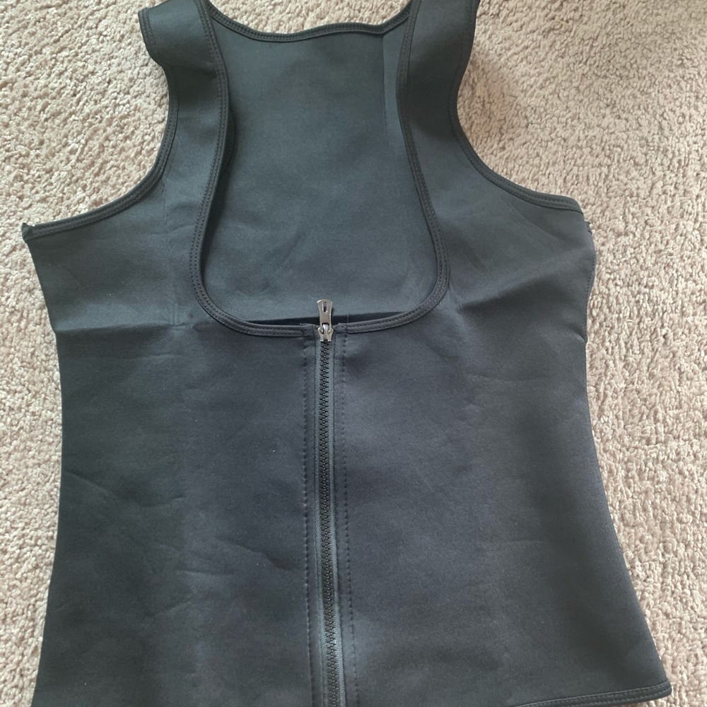 Waist trainer